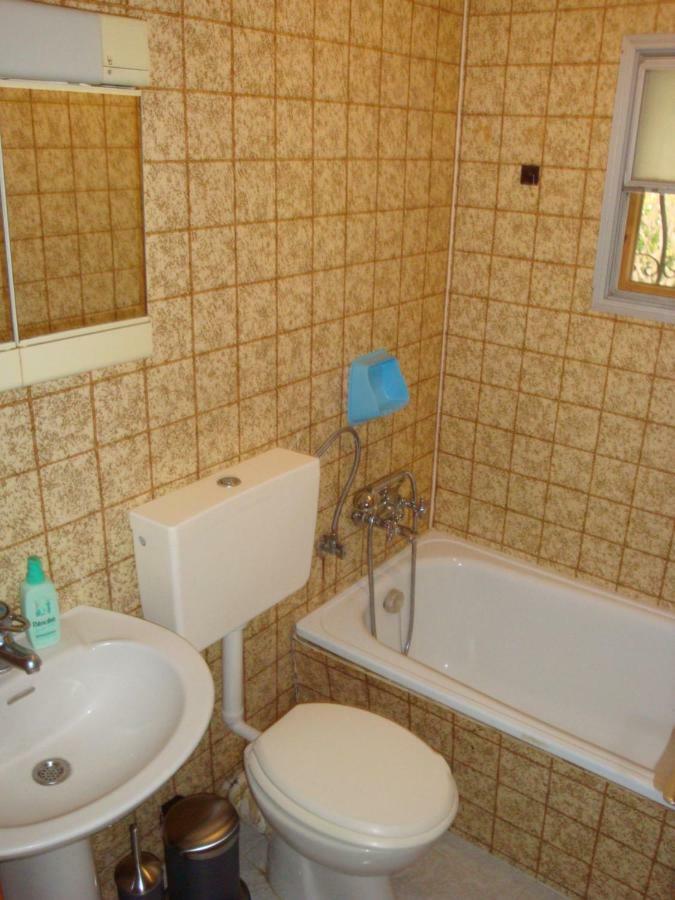 Three Bedroom Country House Magoula  外观 照片